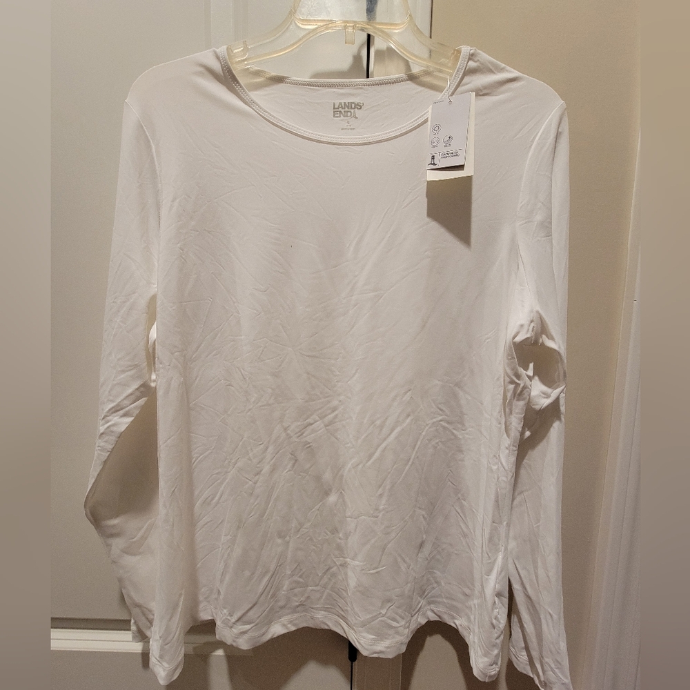 NWT Lands' End Women's Classic White Long Sleeve Tee
